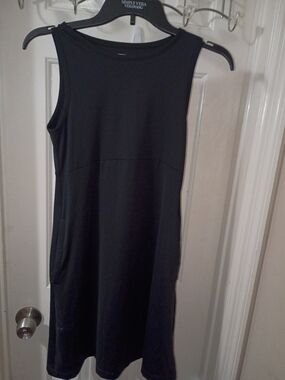 Columbia Black Sleeveless Top